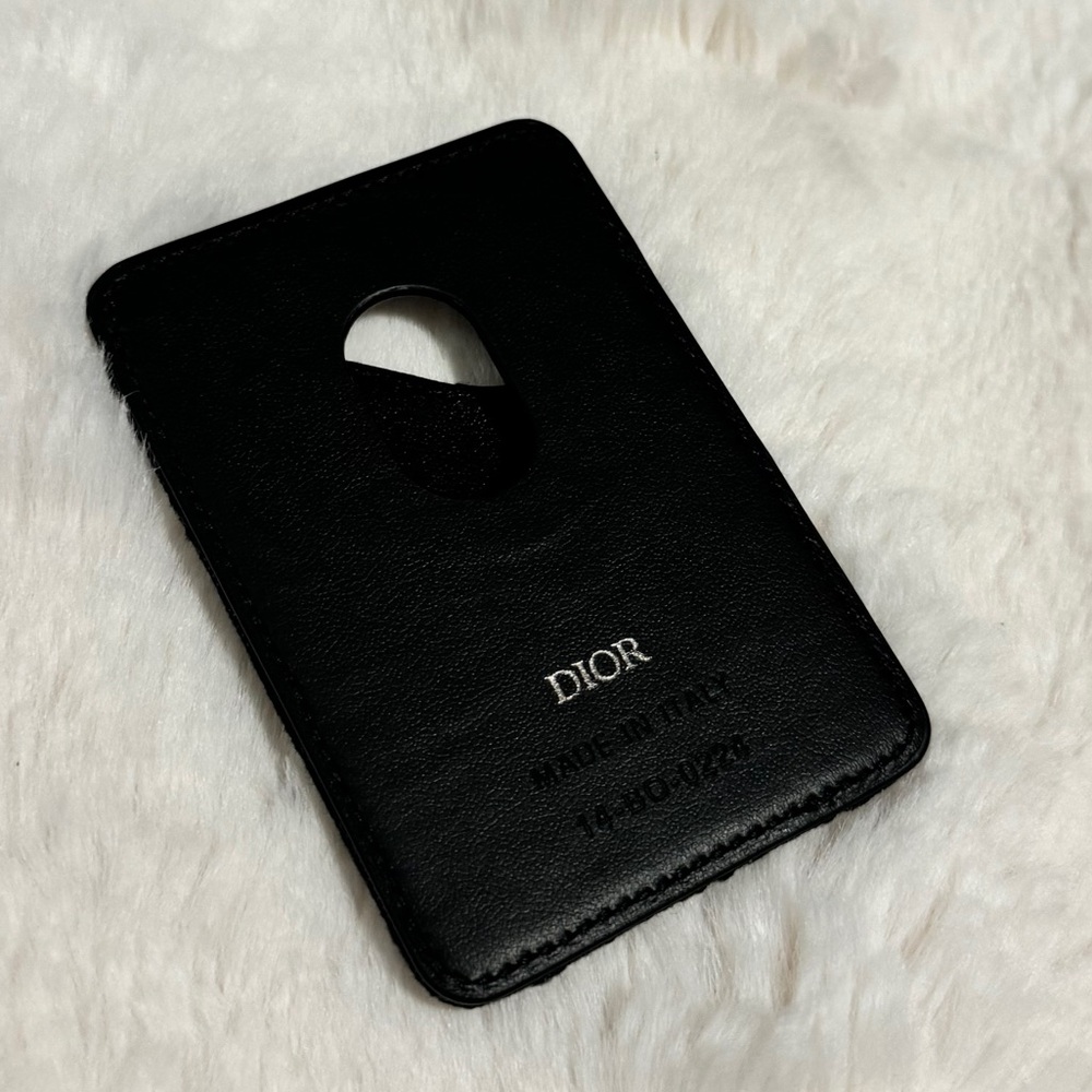Dior Saddle Magnetic Card Holder - Picture 4 of 9